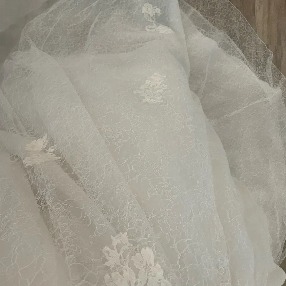 {NEW} Allison Webb Sutton Gown - Picture 9 of 10